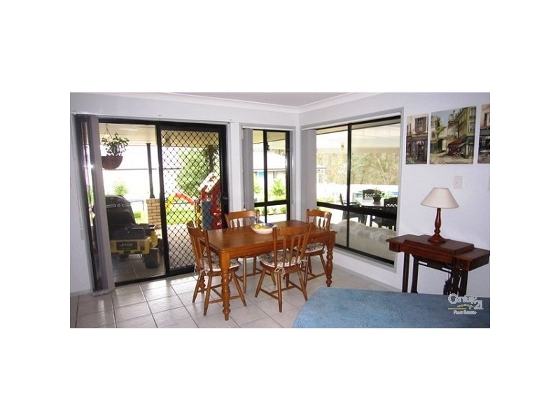 45 Westaway Crescent, Bellbowrie QLD 4070