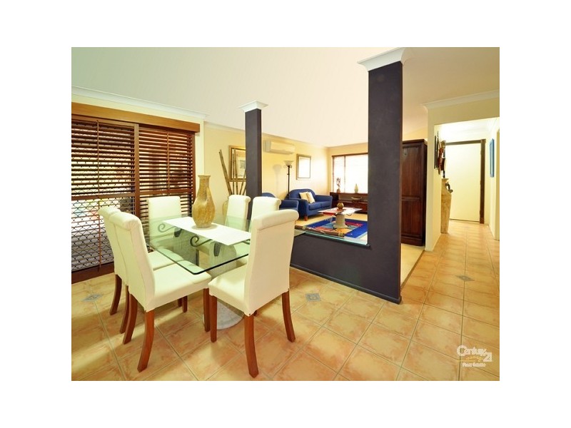 8 Jabiru Place, Bellbowrie QLD 4070
