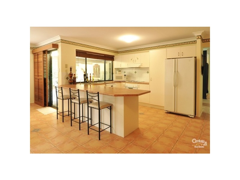 8 Jabiru Place, Bellbowrie QLD 4070