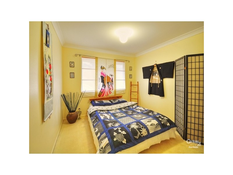 8 Jabiru Place, Bellbowrie QLD 4070