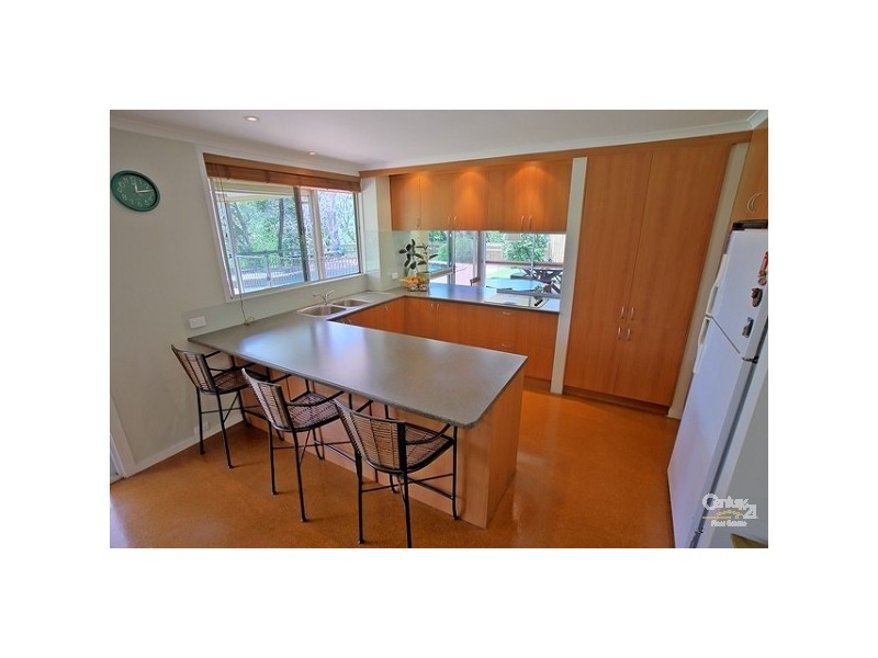 4 Rosemary Lane, Moggill QLD 4070