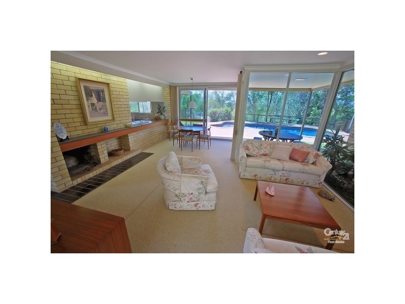 4 Rosemary Lane, Moggill QLD 4070