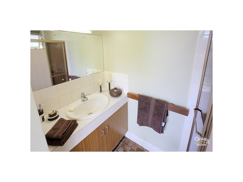 4 Rosemary Lane, Moggill QLD 4070