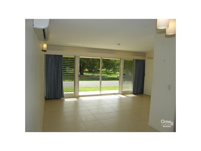 19 Moorfields Street, Fig Tree Pocket QLD 4069