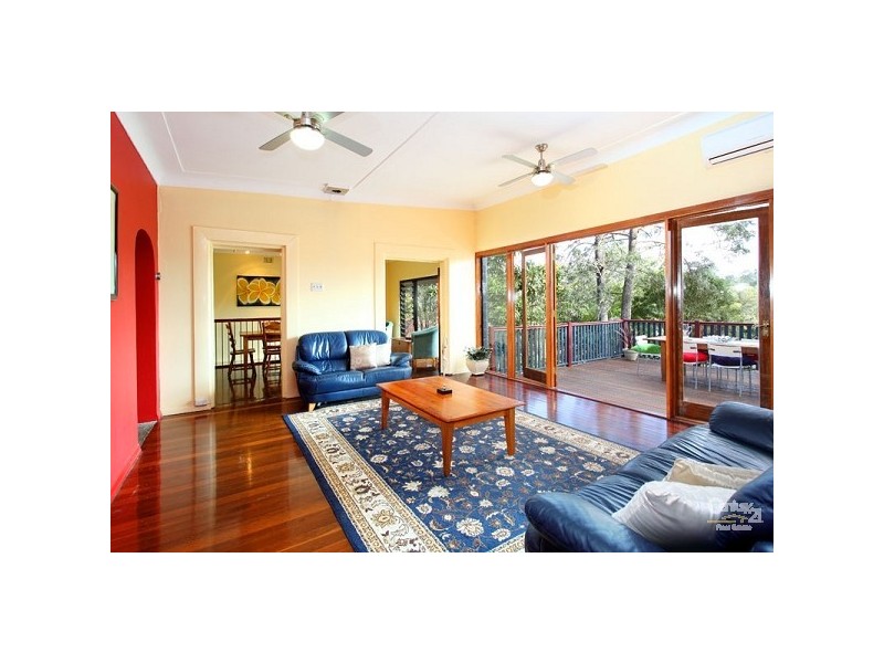 97 Lant Street, Chapel Hill QLD 4069