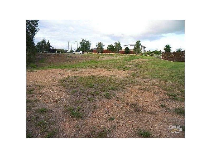 81 Silky Oak Avenue, Moggill QLD 4070