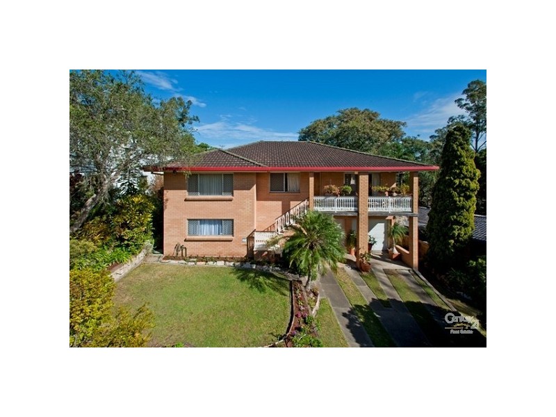22 Crestview Street, Kenmore QLD 4069