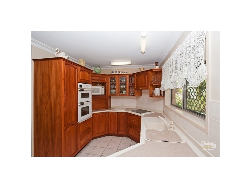 22 Crestview Street, Kenmore QLD 4069