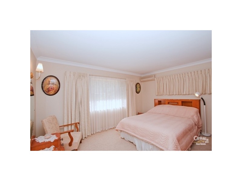 22 Crestview Street, Kenmore QLD 4069