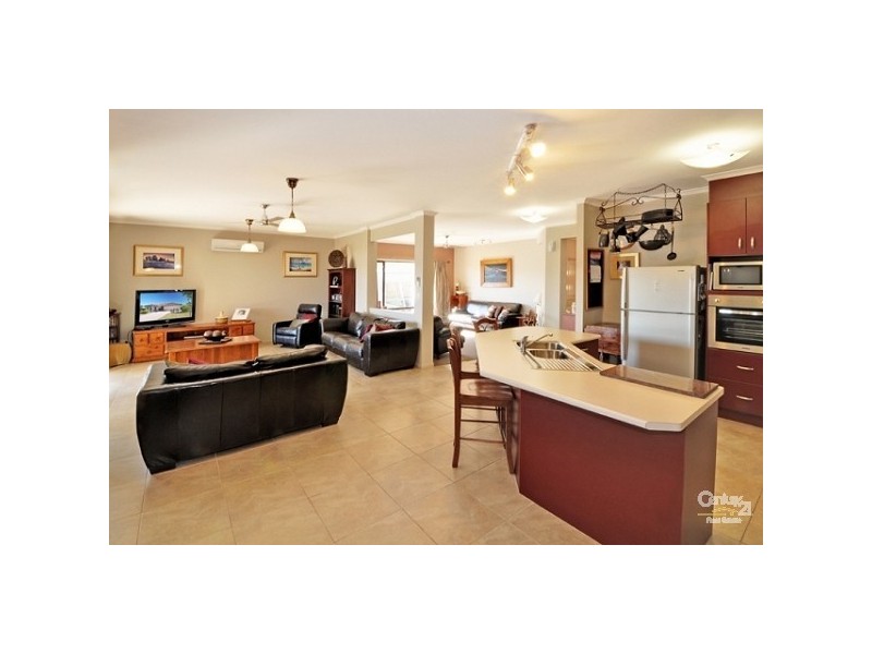 153 Silky Oak Avenue, Moggill QLD 4070