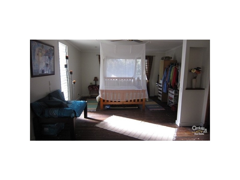 23 Lather Road, Bellbowrie QLD 4070