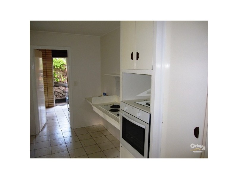 689 Moggill Road, Chapel Hill QLD 4069