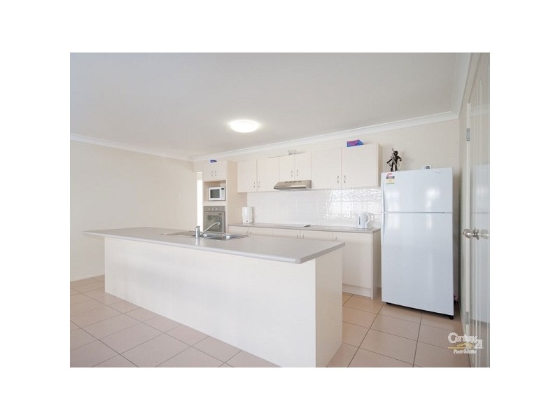 11 Eucalypt Place, Anstead QLD 4070
