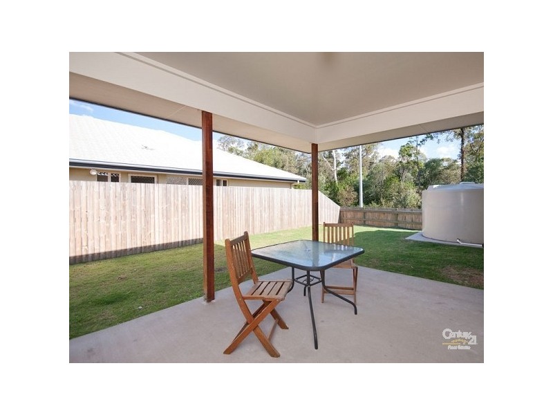 11 Eucalypt Place, Anstead QLD 4070