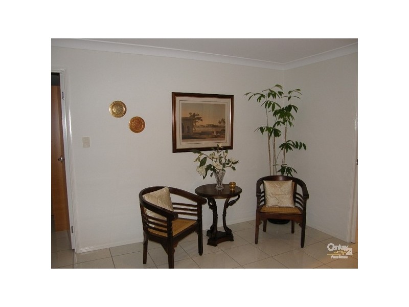 11 Grange Place, Moggill QLD 4070