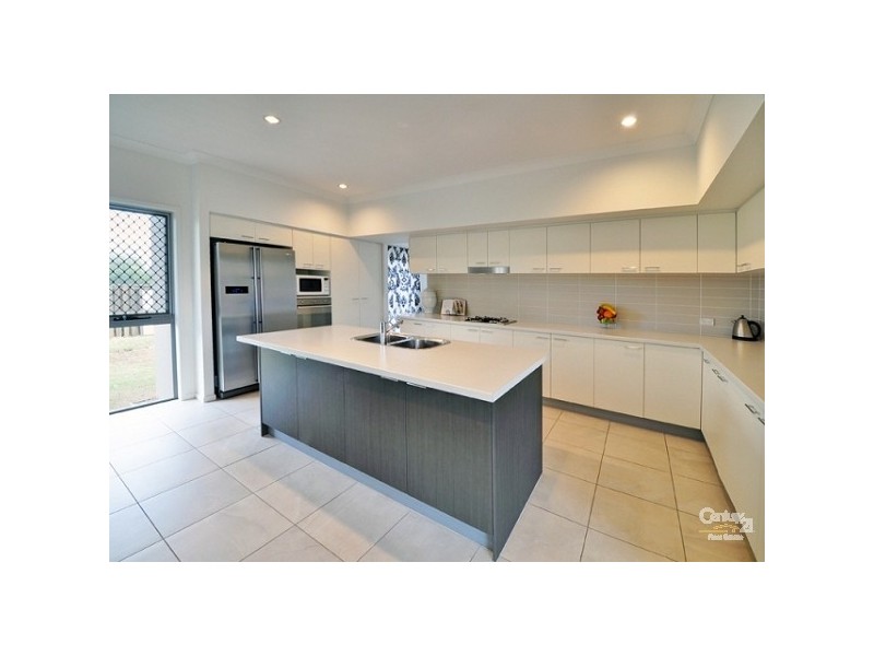 40 Silky Oak Avenue, Moggill QLD 4070