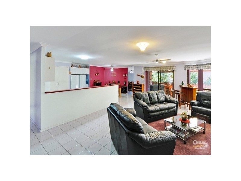 166 Pioneer Crescent, Bellbowrie QLD 4070