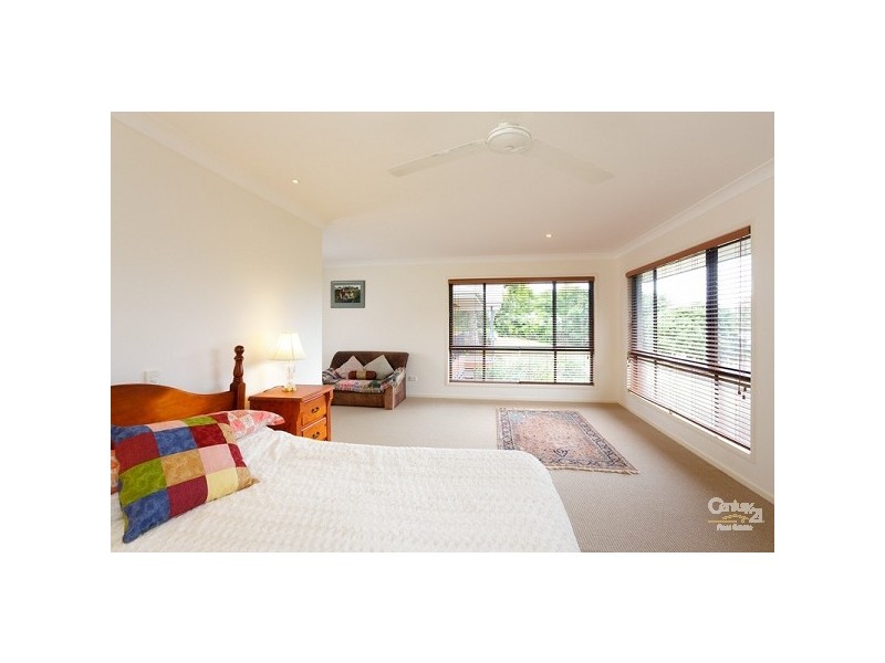 30 Boyle Road, Pullenvale QLD 4069