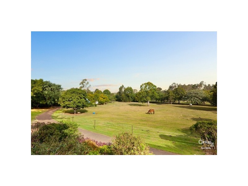 30 Boyle Road, Pullenvale QLD 4069