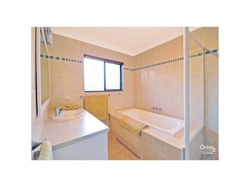 12 Willowbrook Street, Kenmore Hills QLD 4069