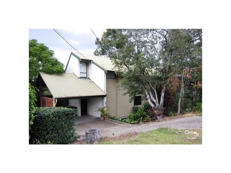 31 Chapel Hill Road, Chapel Hill QLD 4069