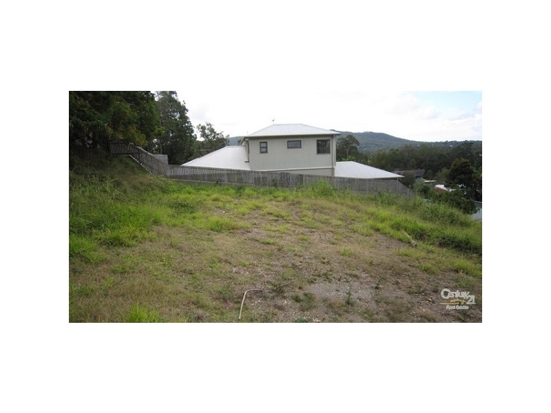 14 Grevillea Close, Chapel Hill QLD 4069