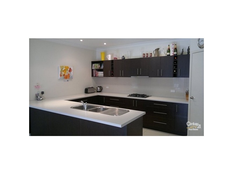 5 Regency Crescent, Moggill QLD 4070