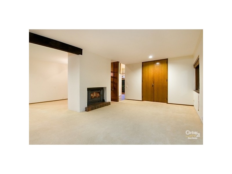 76 Twilight Street, Kenmore QLD 4069