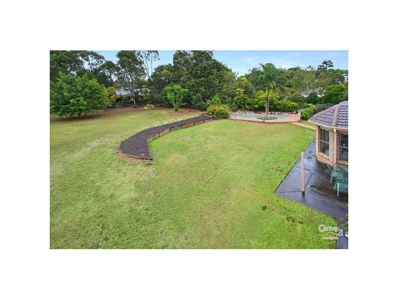 28 Pioneer Crescent, Bellbowrie QLD 4070