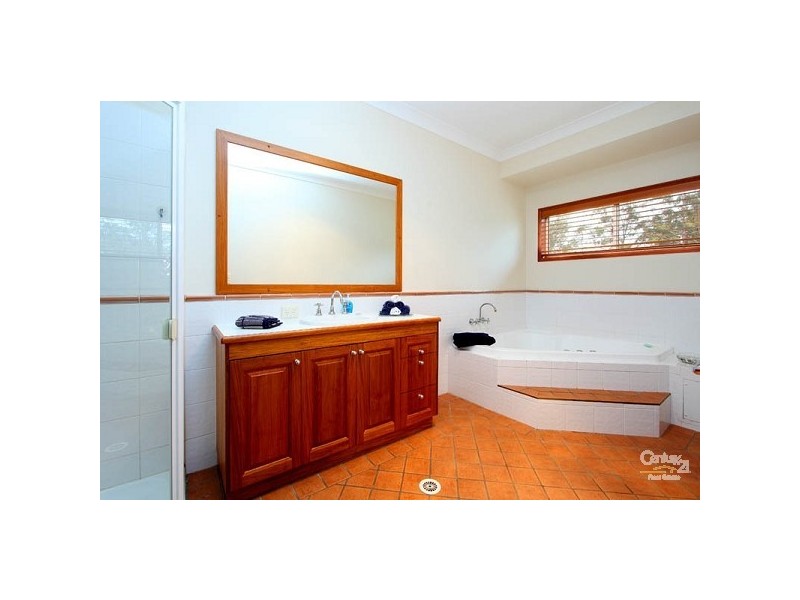 50 Jacqueline Place, Anstead QLD 4070