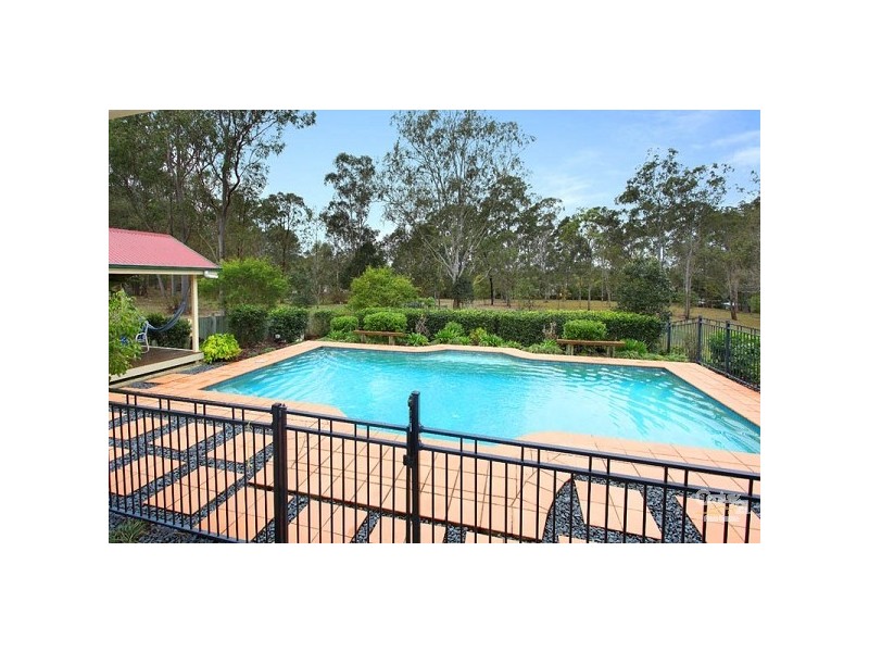 50 Jacqueline Place, Anstead QLD 4070