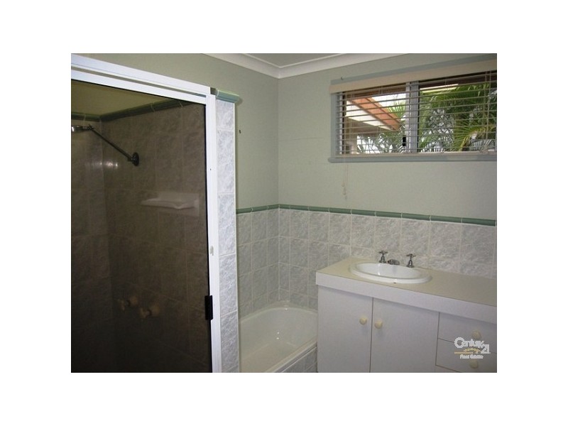 6 Meagan Street, Kenmore QLD 4069