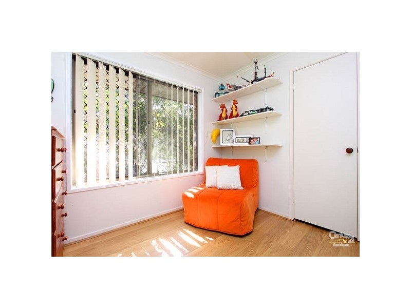 2 Lowan Street, Bellbowrie QLD 4070