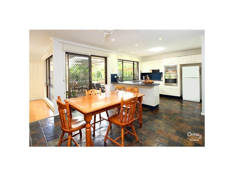 61 Montanus Drive, Bellbowrie QLD 4070