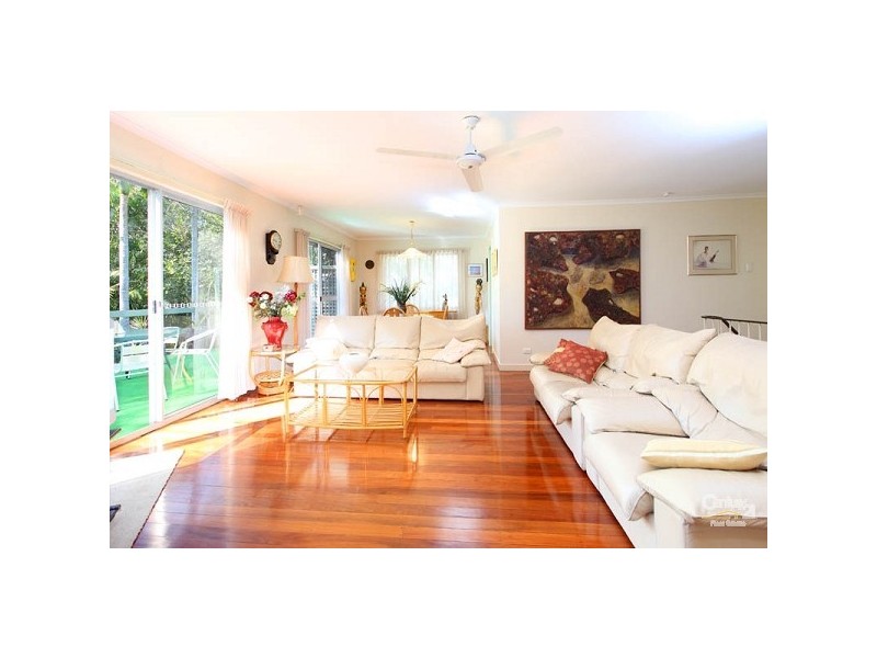 35 Norman Street, Fig Tree Pocket QLD 4069