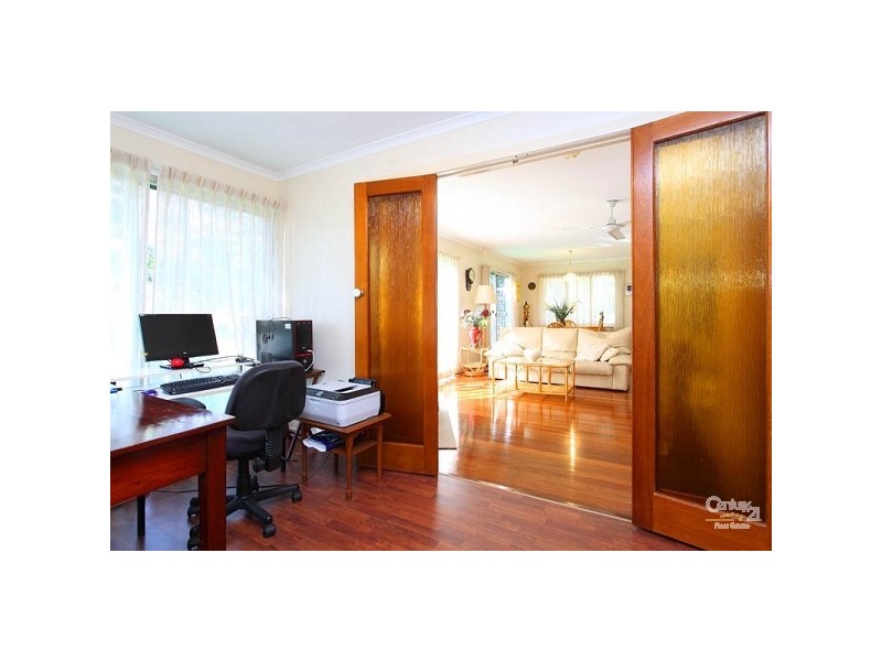 35 Norman Street, Fig Tree Pocket QLD 4069