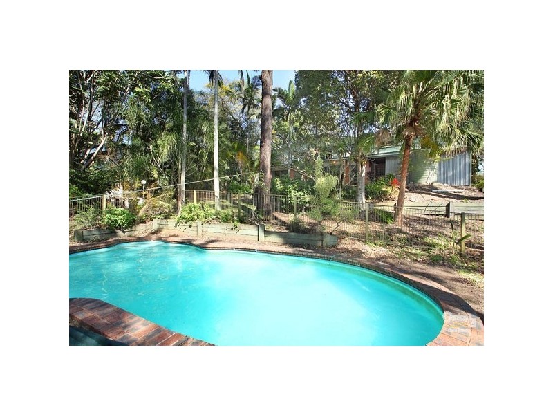 35 Norman Street, Fig Tree Pocket QLD 4069