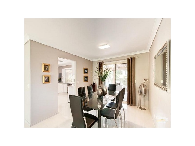 50 Drysdale Crescent, Brookfield QLD 4069