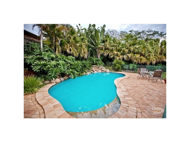 23 Drysdale Crescent, Brookfield QLD 4069