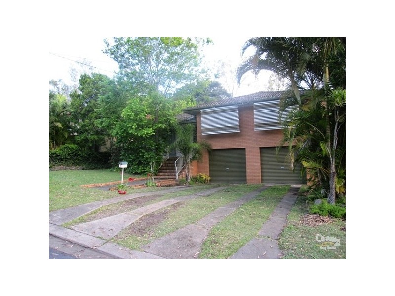 7 Ranger Street, Kenmore QLD 4069