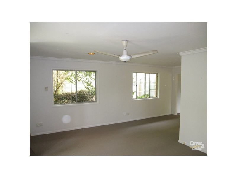 7 Ranger Street, Kenmore QLD 4069