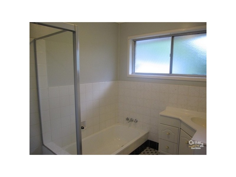 7 Ranger Street, Kenmore QLD 4069