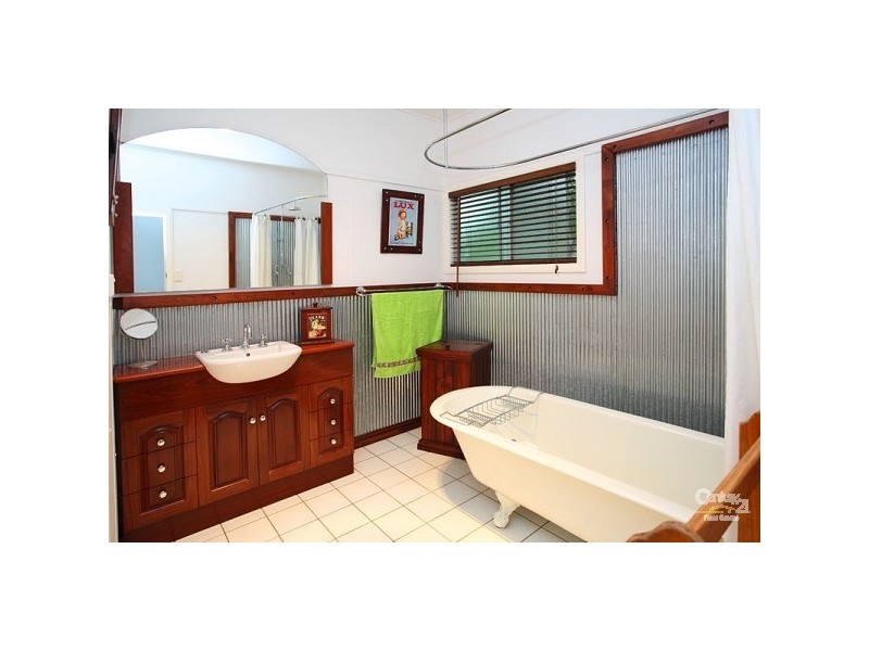 3 Dolman Road, Anstead QLD 4070