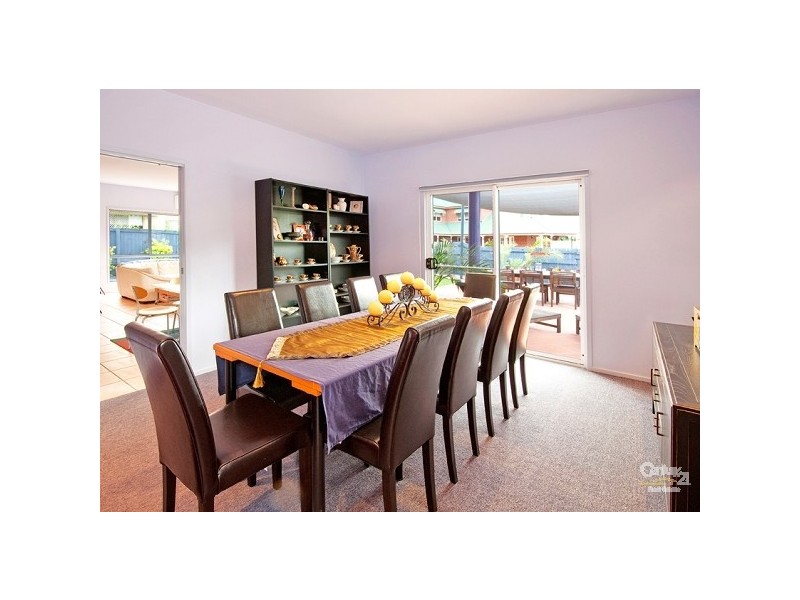 76 Kintyre Street, Brookfield QLD 4069