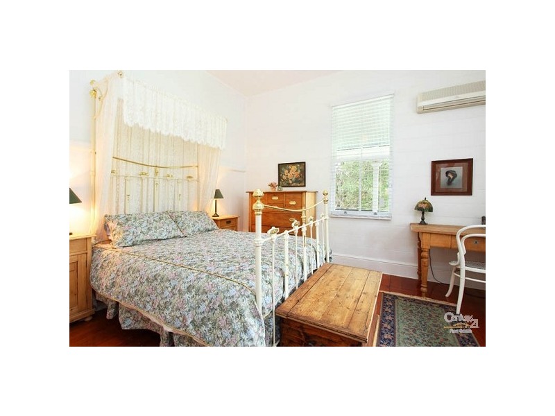 123 Mt Crosby Road, Anstead QLD 4070