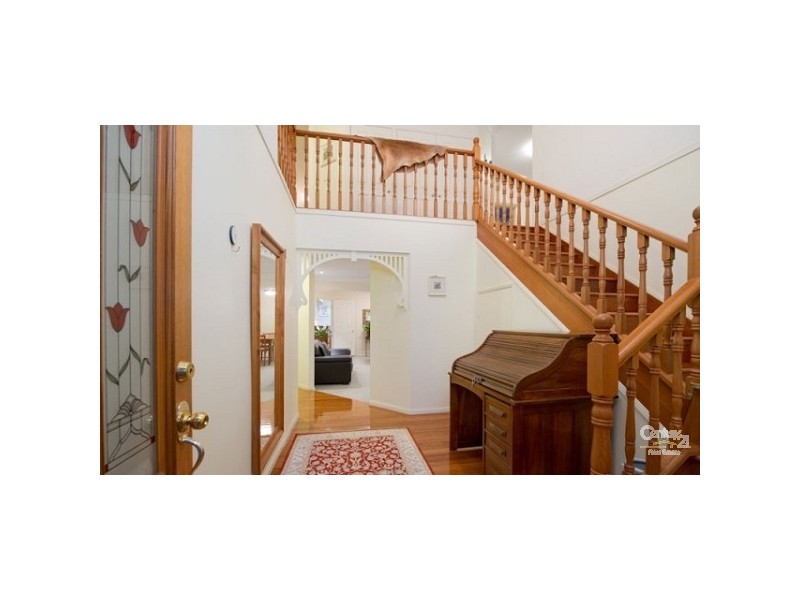 24 Thiesfield Street, Fig Tree Pocket QLD 4069