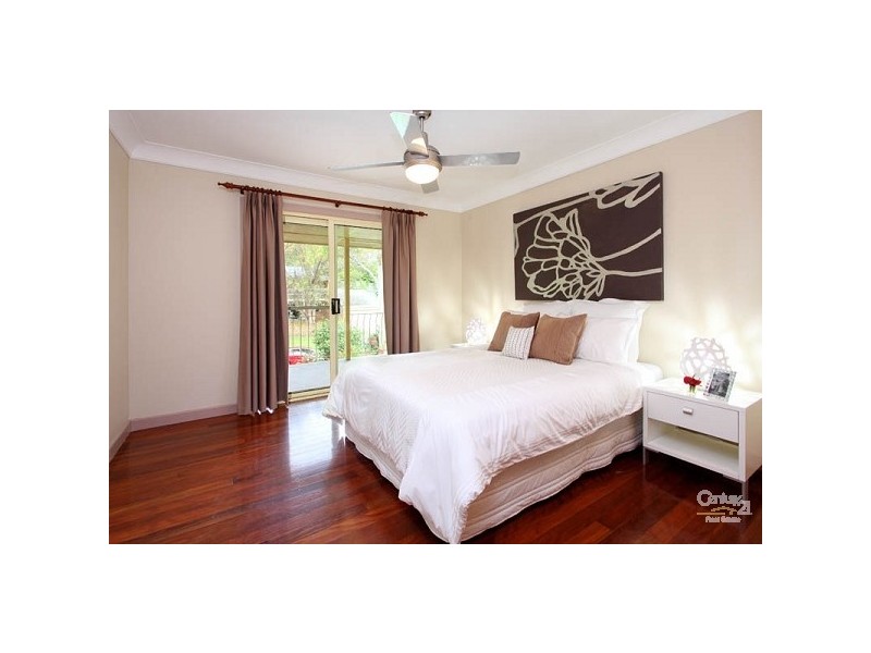 27 Fallbrook Street, Kenmore QLD 4069