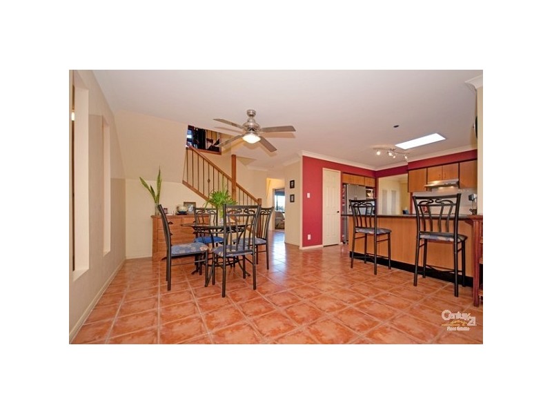 62 Gibson Crescent, Bellbowrie QLD 4070