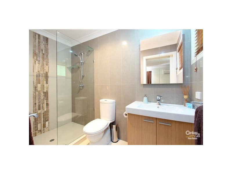 7 Fiddlewood Crescent, Bellbowrie QLD 4070