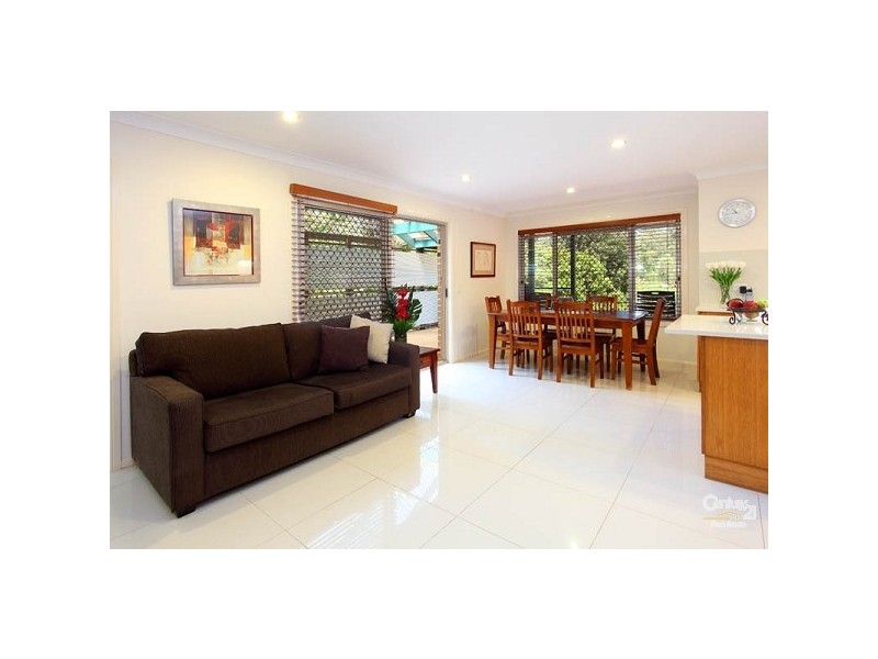 7 Fiddlewood Crescent, Bellbowrie QLD 4070